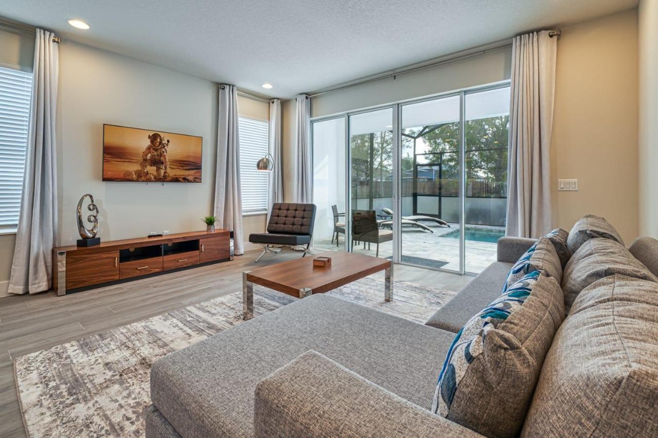 Pleasant Townhome With Private Pool Near Disney Four Corners エクステリア 写真
