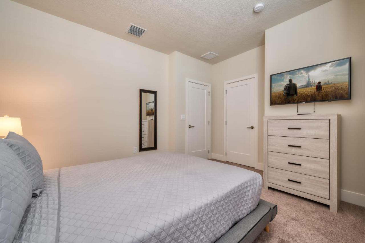 Pleasant Townhome With Private Pool Near Disney Four Corners エクステリア 写真