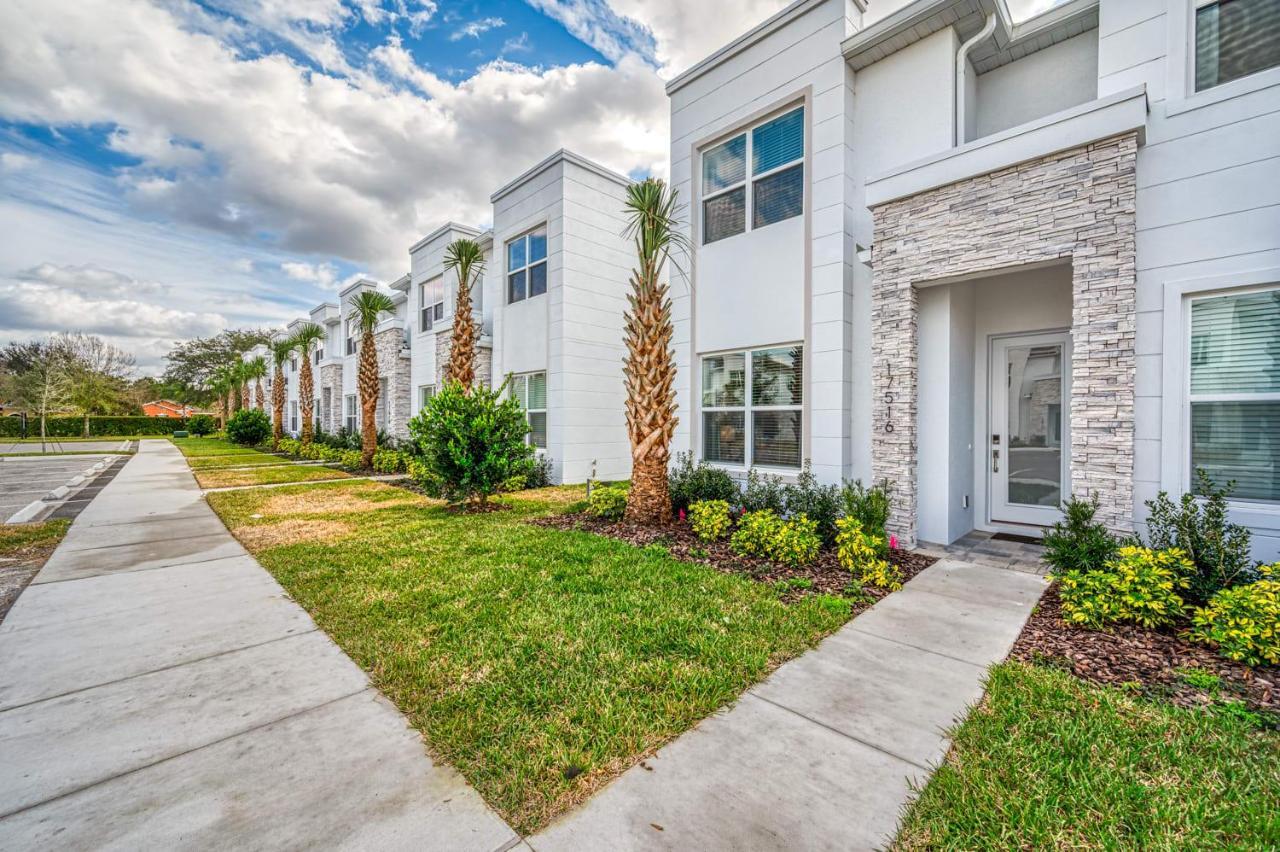 Pleasant Townhome With Private Pool Near Disney Four Corners エクステリア 写真